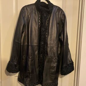 Beautiful sheared mink & leather revisable jacket swing style 3/4 length